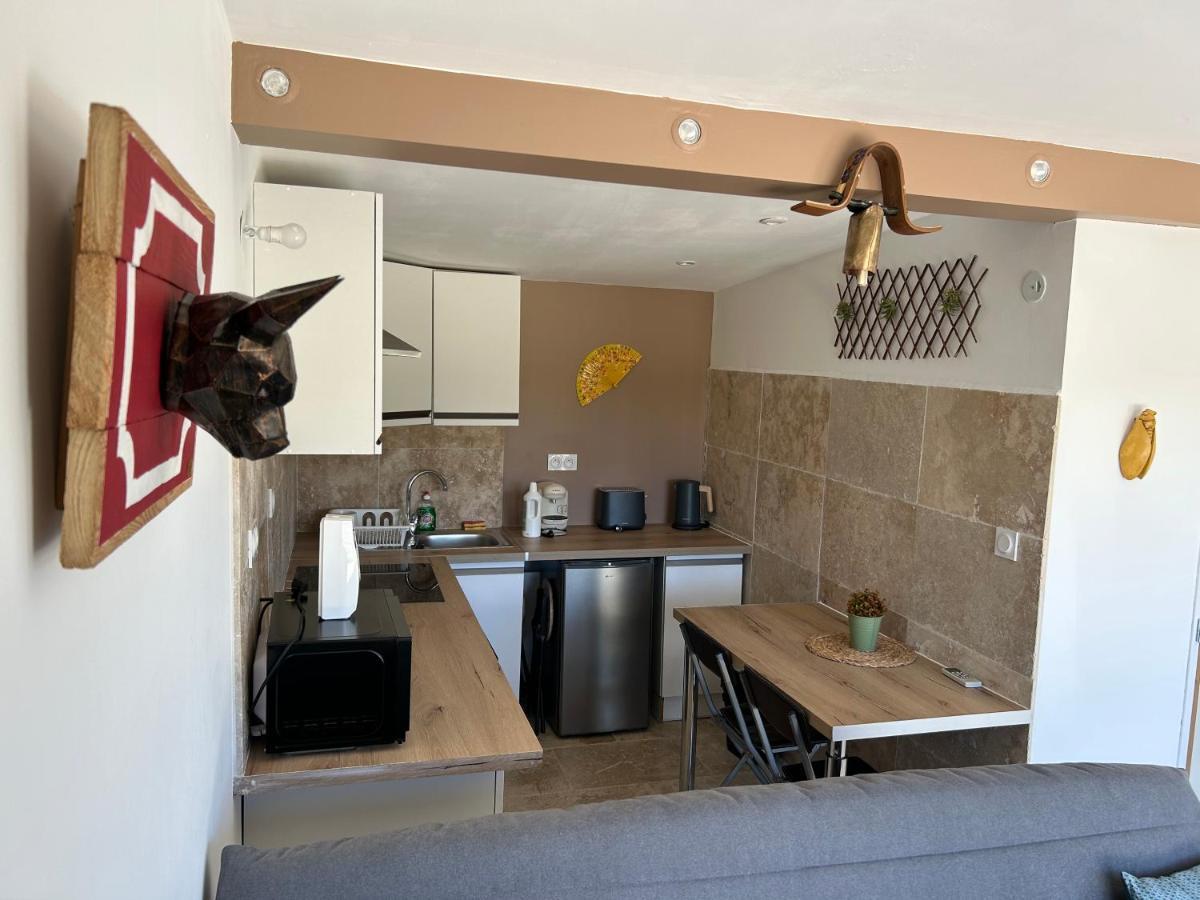 Villa Studio A La Ferme à Arles Extérieur photo